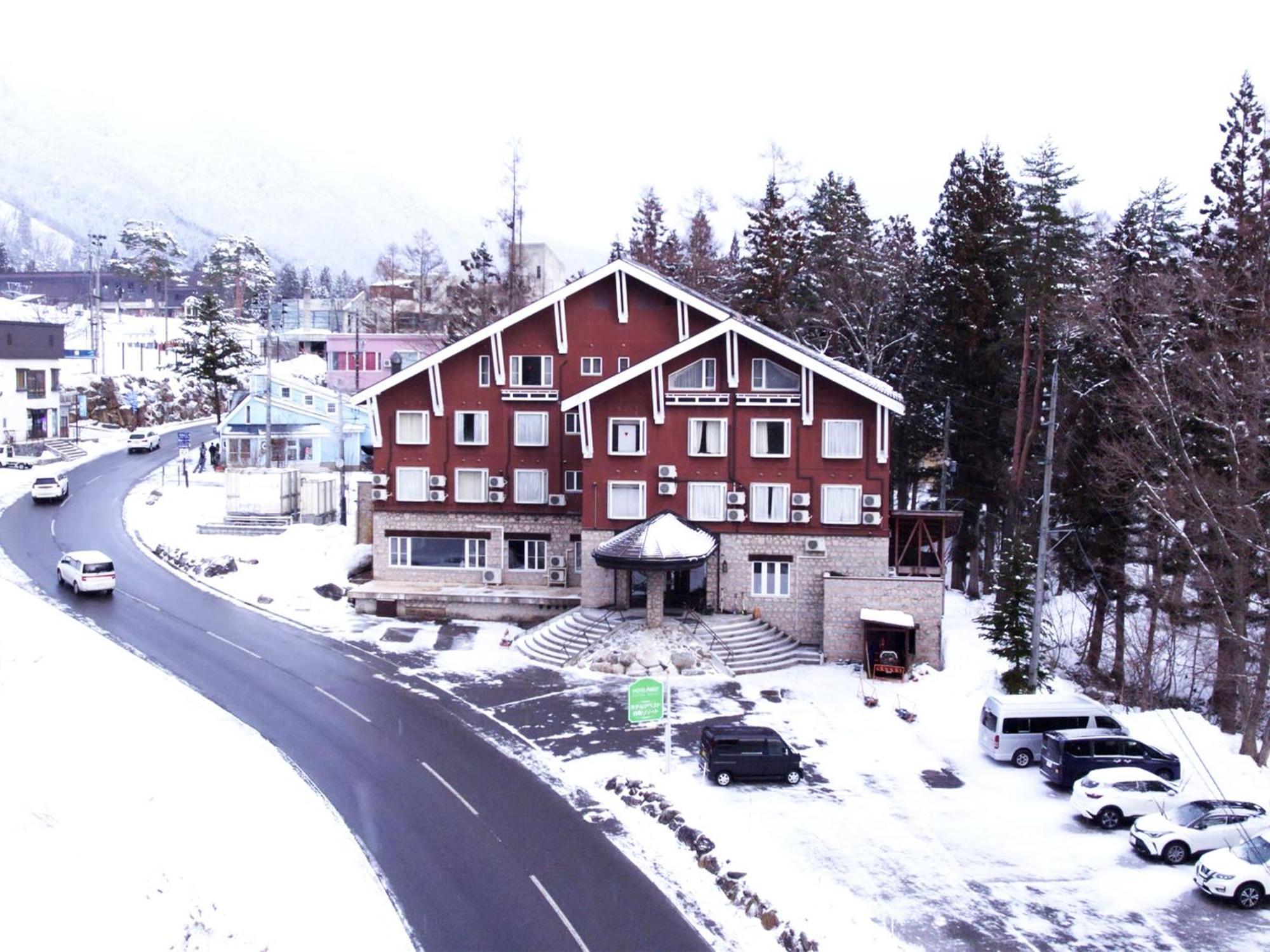Hotel Abest Hakuba Resort Bagian luar foto